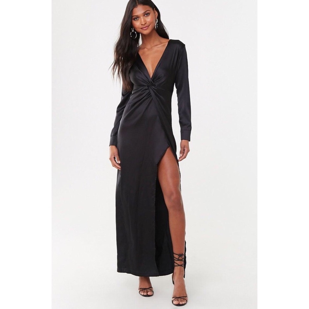*NEW* F21 Satin Twist-Front Gown